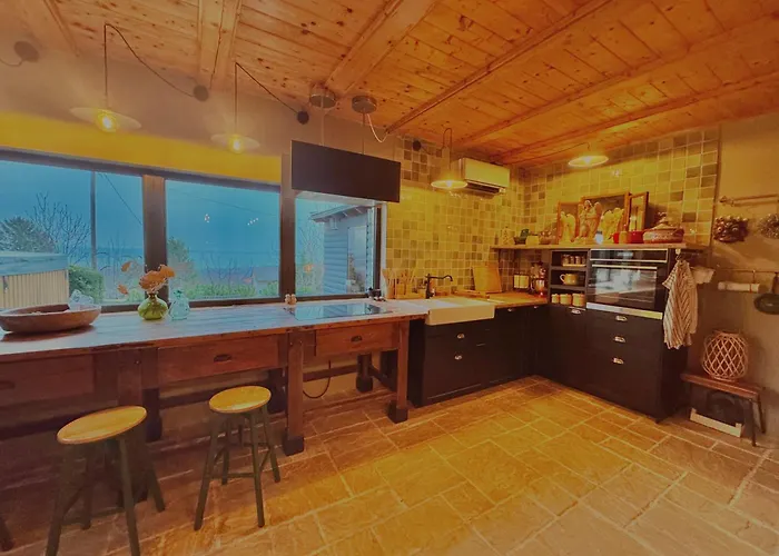 빌라 Balaton House - Panoramic Lux 발라톤알마디